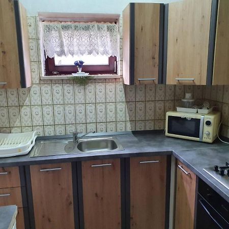 Villa Niki Rezine Ловран Екстериор снимка