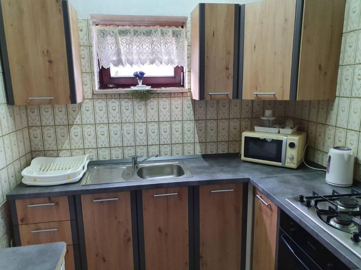 Villa Niki Rezine Ловран Екстериор снимка