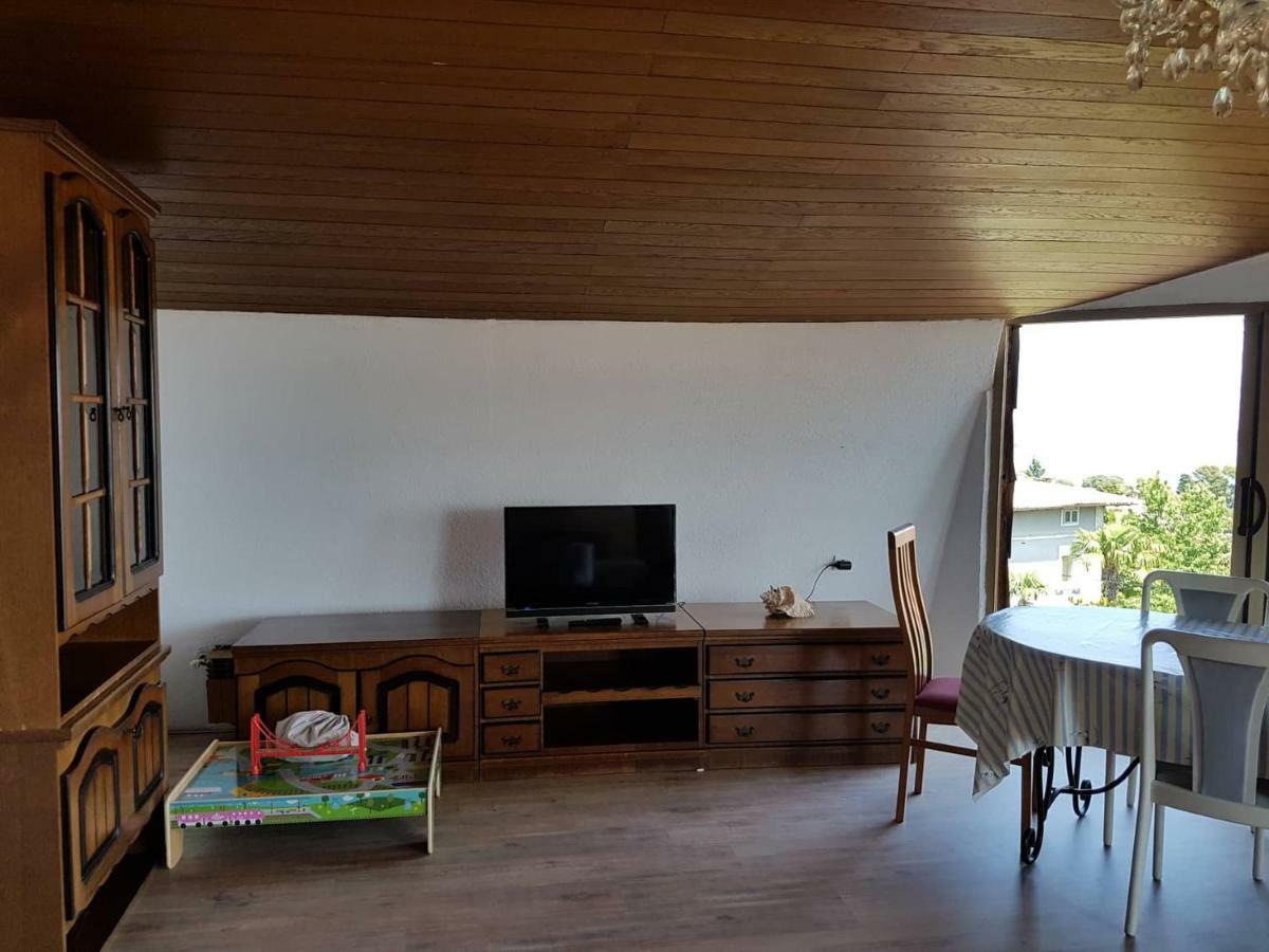 Villa Niki Rezine Ловран Екстериор снимка